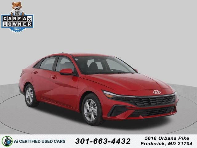 Used 2024 Hyundai Elantra SE FWD image 1