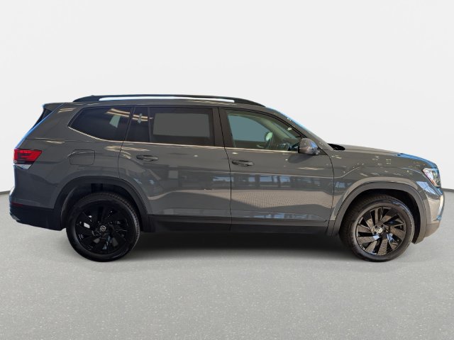 Used 2026 Volkswagen Atlas SE AWD/4WD image 4