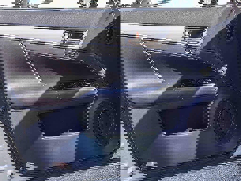 Used 2015 Lexus GS 350 w/ F Sport Package image 19