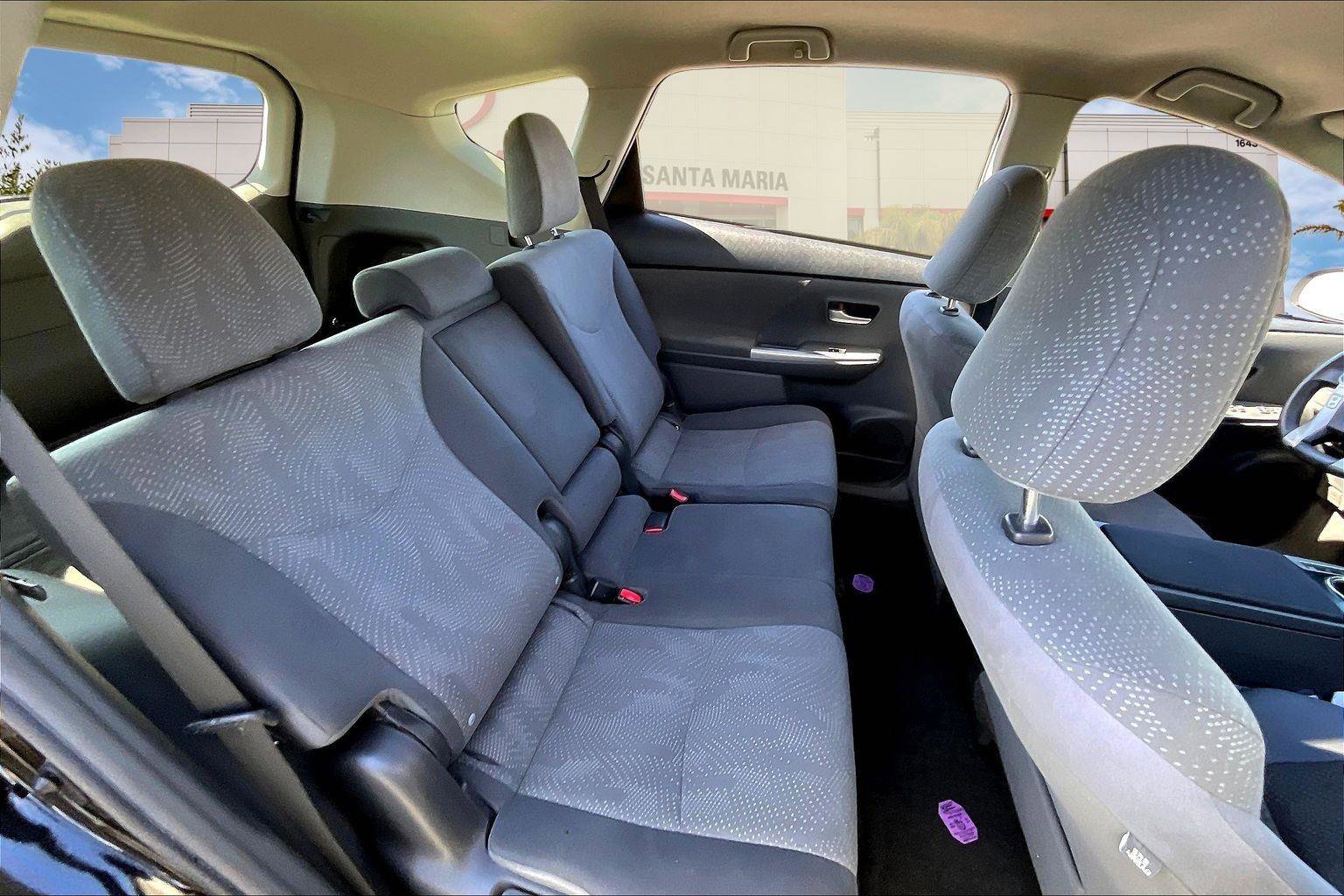 Used 2014 Toyota Prius V Two image 26