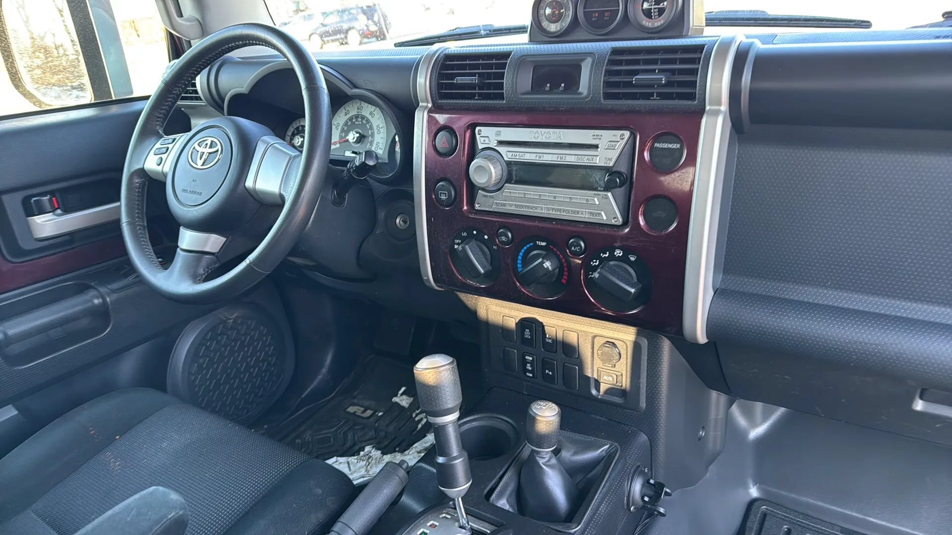 Used 2007 Toyota FJ Cruiser 4WD image 12