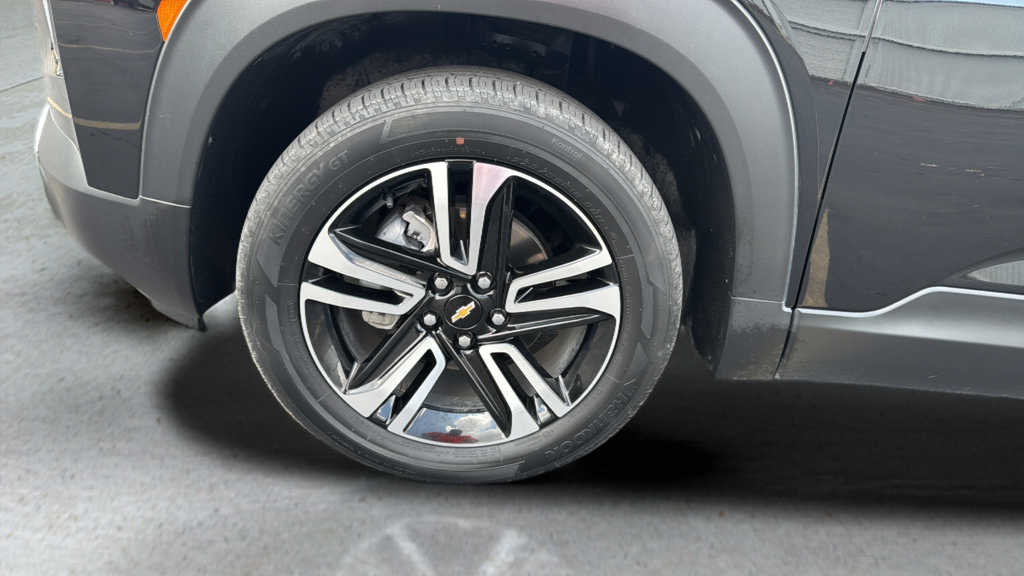 Used 2023 Chevrolet TrailBlazer LT w/ Convenience Package AWD/4WD image 19