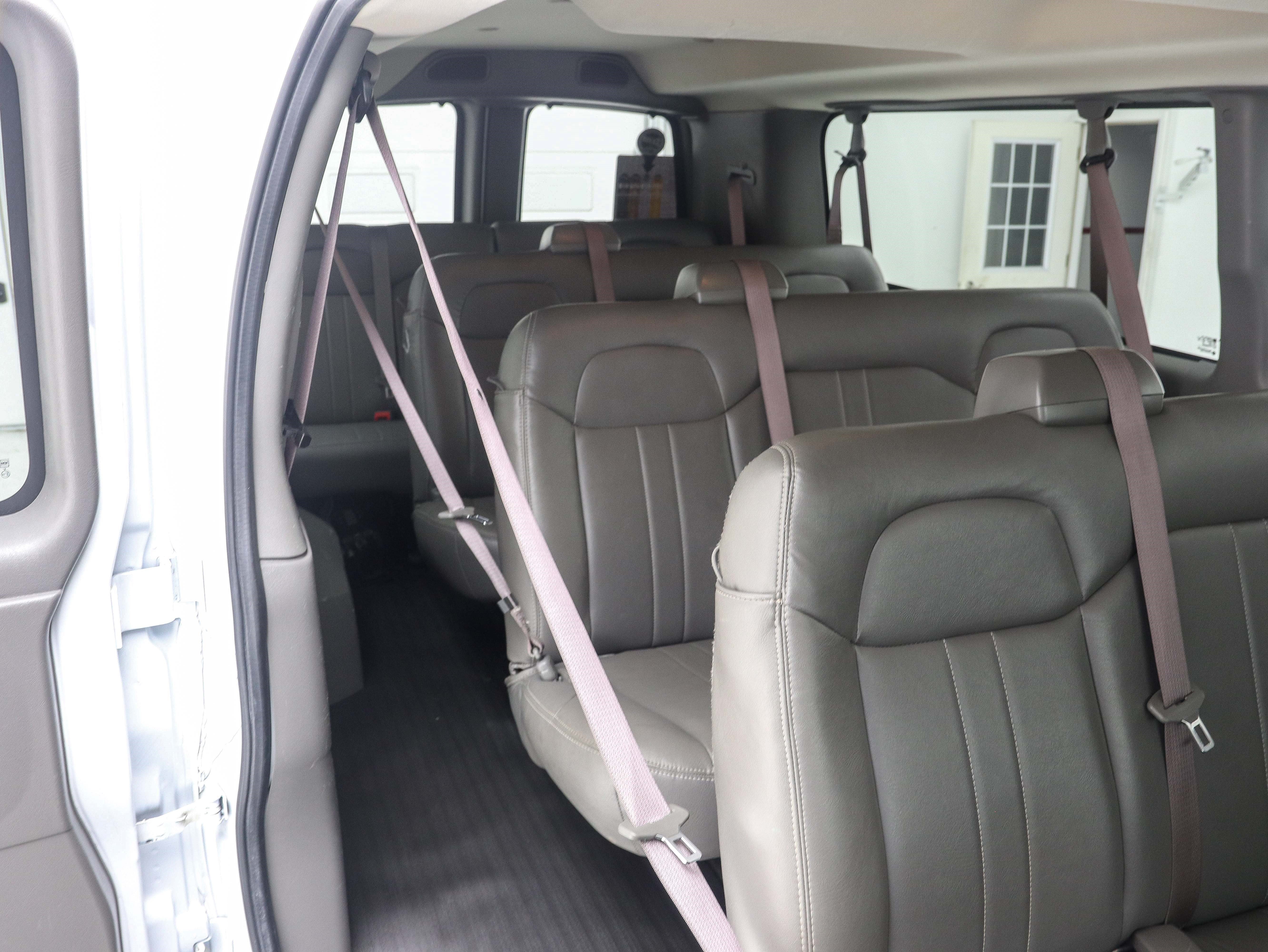Used 2017 Chevrolet Express 3500 LS w/ Cold Climate Package RWD image 14