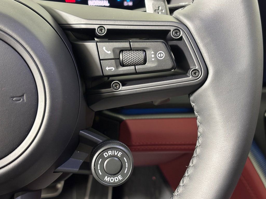 New 2026 Porsche Panamera 4 image 25