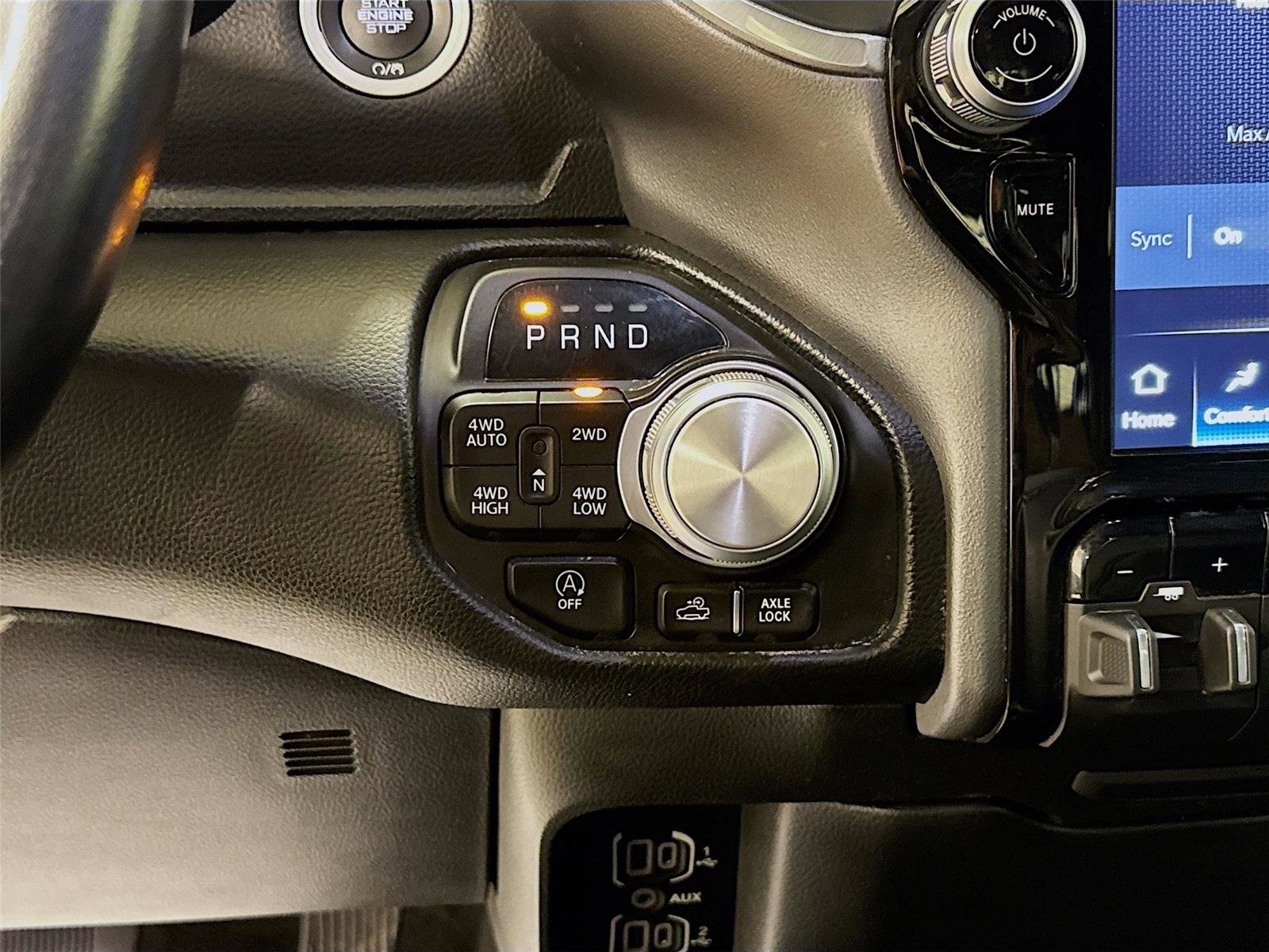 Used 2023 RAM 1500 Laramie AWD/4WD image 17
