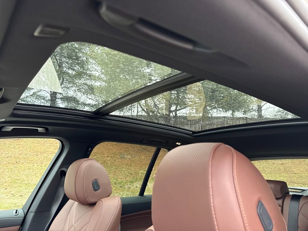 New 2026 BMW X5 xDrive50e image 19