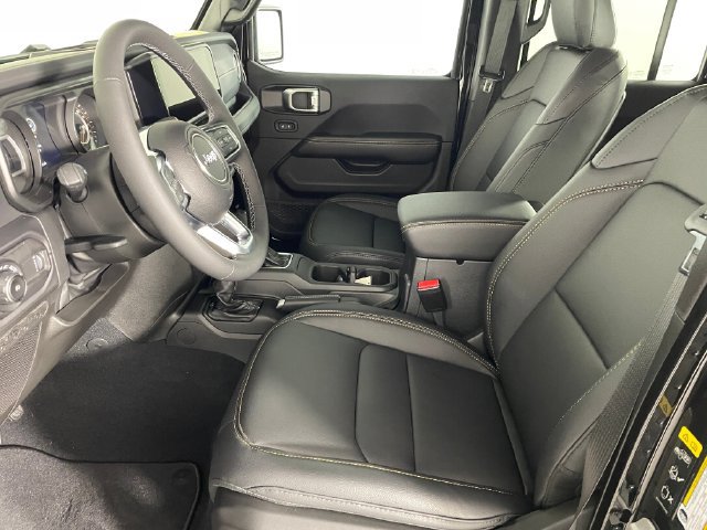 New 2027 Jeep Wrangler Unlimited Sahara AWD/4WD image 2