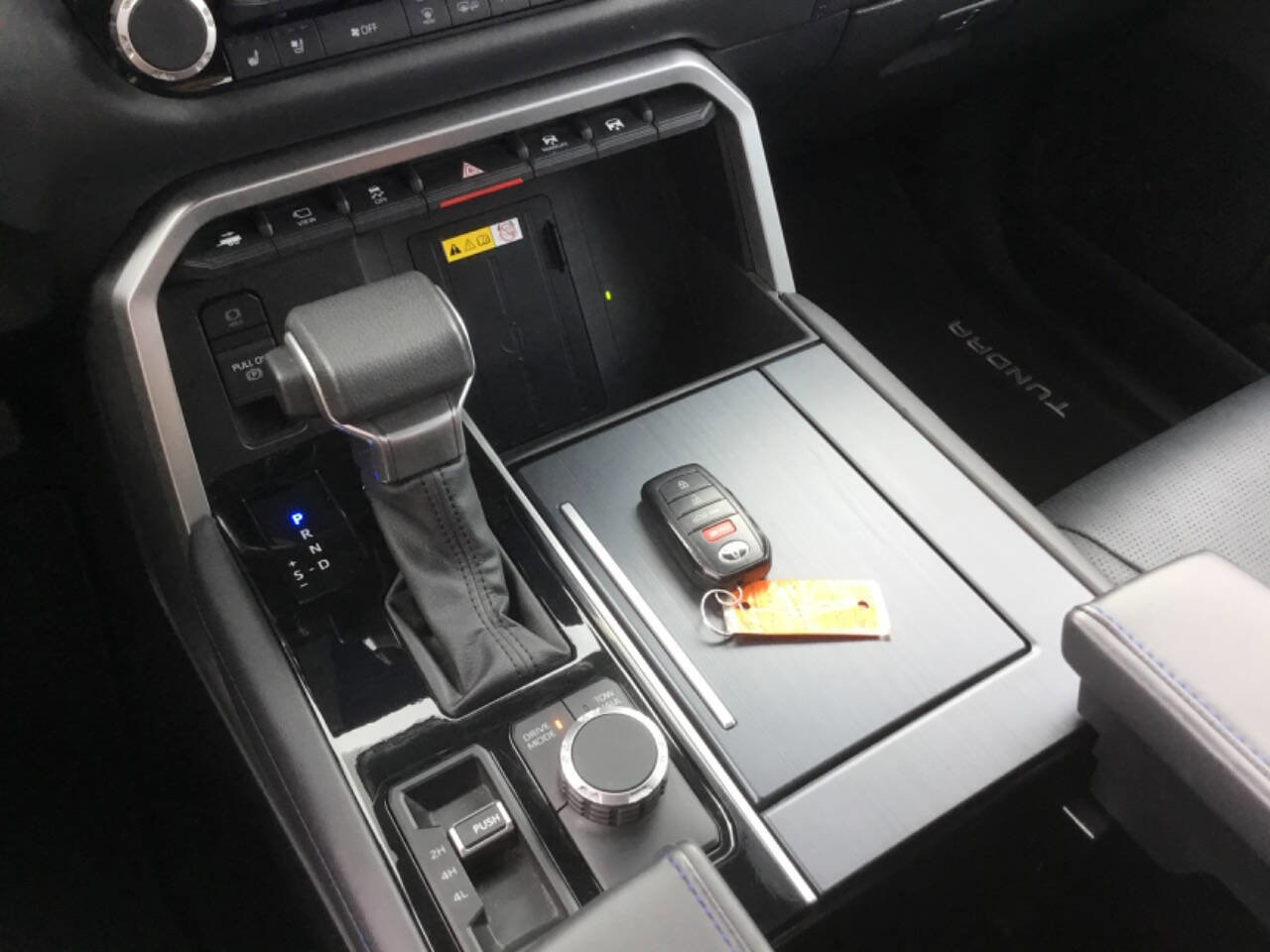 Used 2022 Toyota Tundra Platinum image 16