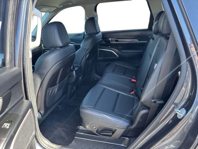 Used 2024 Kia Telluride LX AWD/4WD image 12