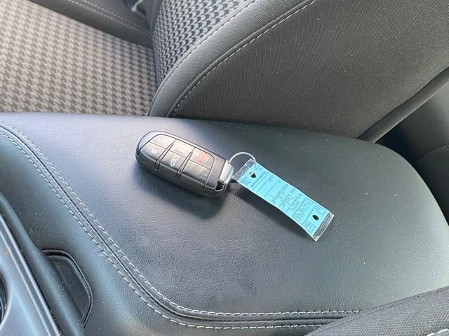 Used 2023 Dodge Challenger SXT w/ Blacktop Package image 27