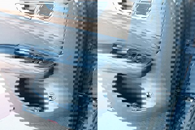 New 2026 Volkswagen Atlas SE image 25