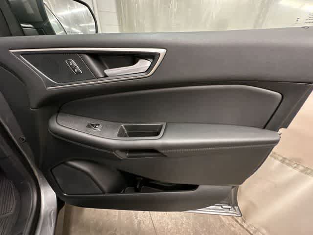 Used 2024 Ford Edge SEL w/ Convenience Package AWD/4WD image 22