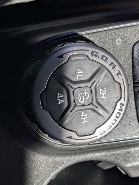 Used 2023 Ford Bronco Black Diamond image 17