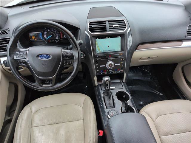 Used 2018 Ford Explorer Limited image 18