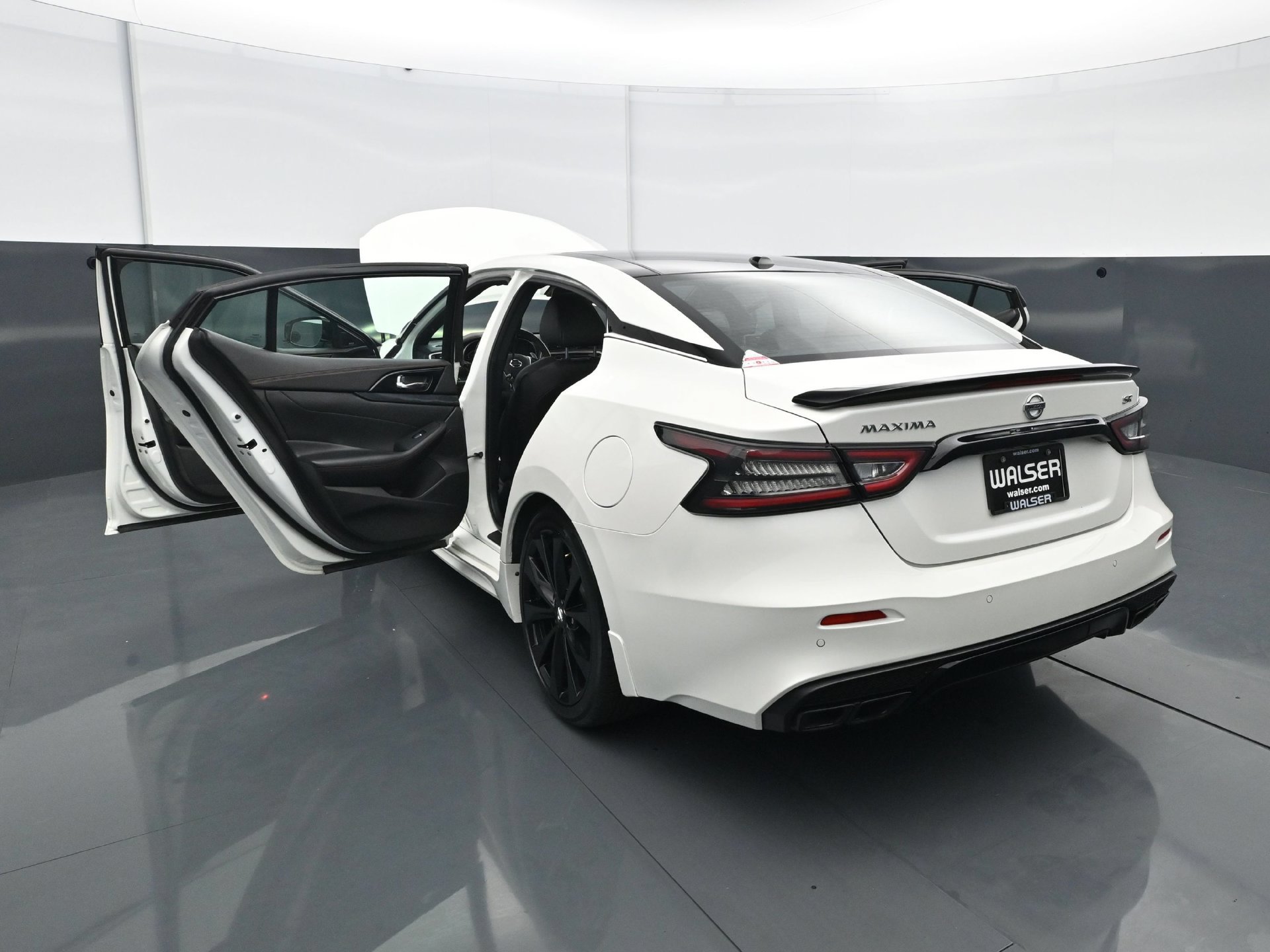 Used 2021 Nissan Maxima SR FWD image 30