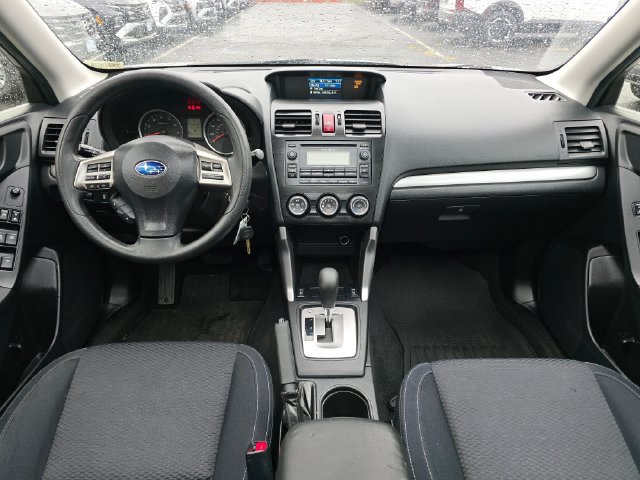 Used 2015 Subaru Forester 2.5i Premium w/ All-Weather Package AWD/4WD image 18