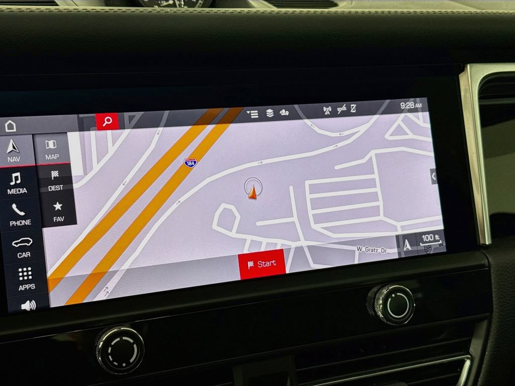 Certified 2023 Porsche Macan Turbo AWD/4WD image 14