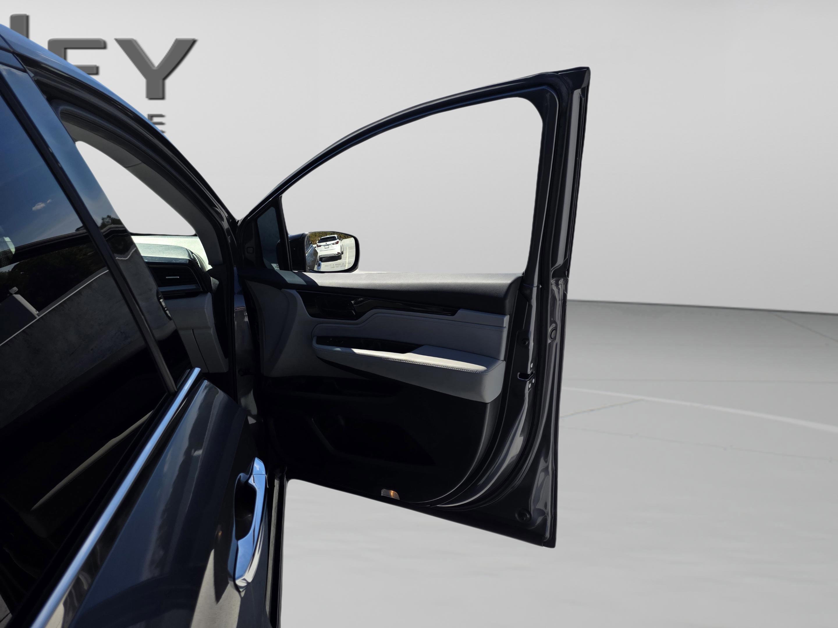 Used 2023 Honda Odyssey Elite image 29