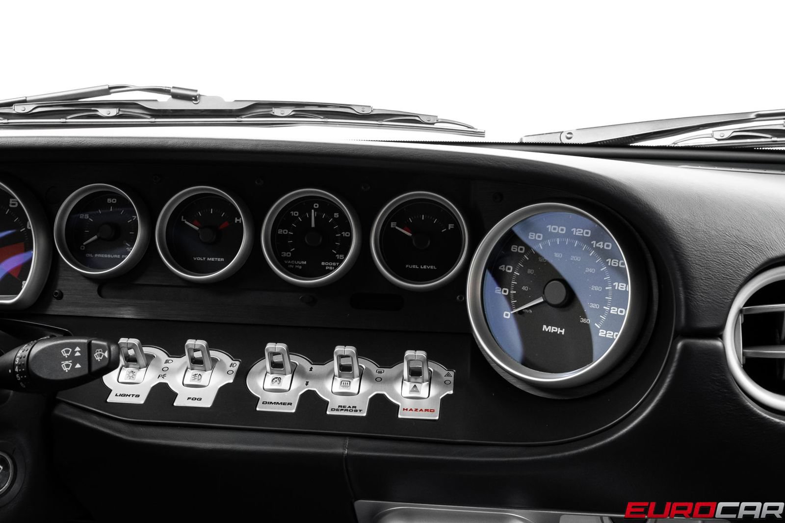 Used 2005 Ford GT RWD image 32