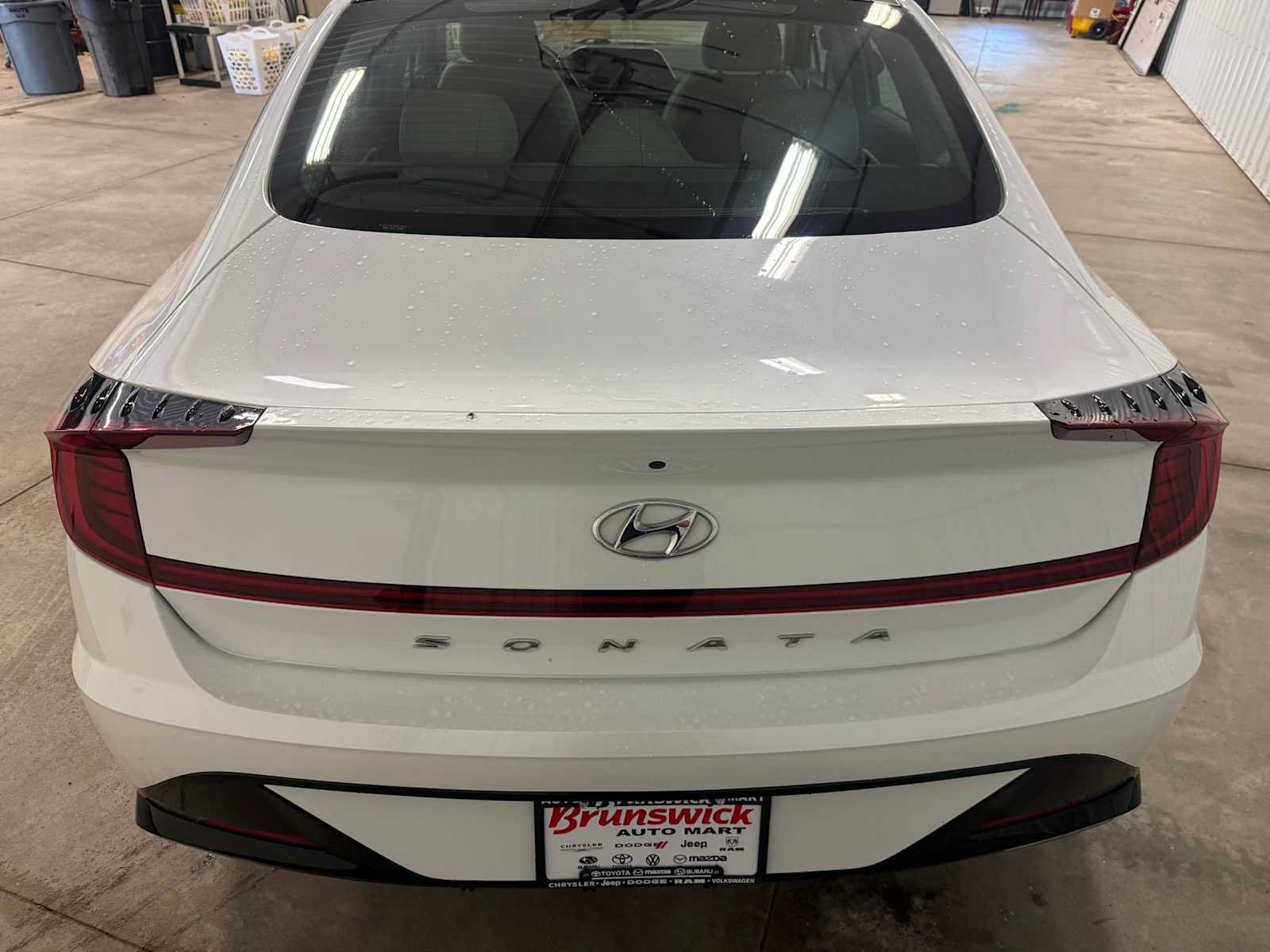Used 2020 Hyundai Sonata SEL w/ Premium + Sunroof Package FWD image 16