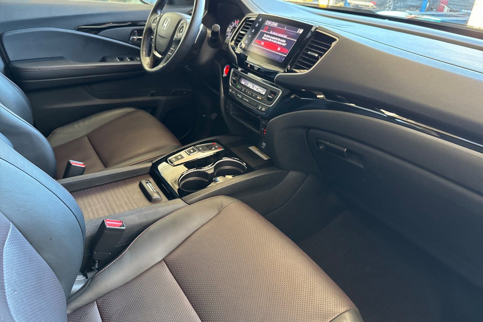 Used 2023 Honda Ridgeline Black Edition image 15