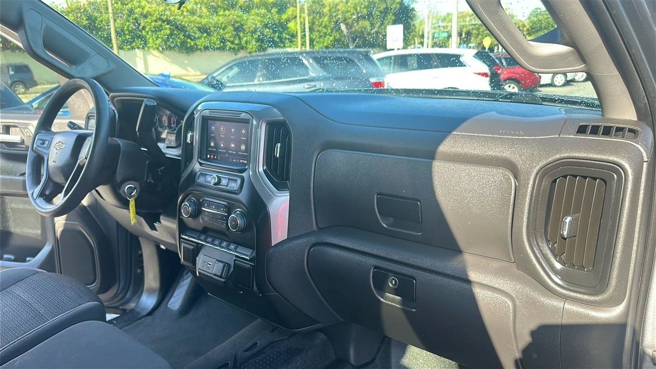 Used 2022 Chevrolet Silverado 1500 Custom RWD image 36