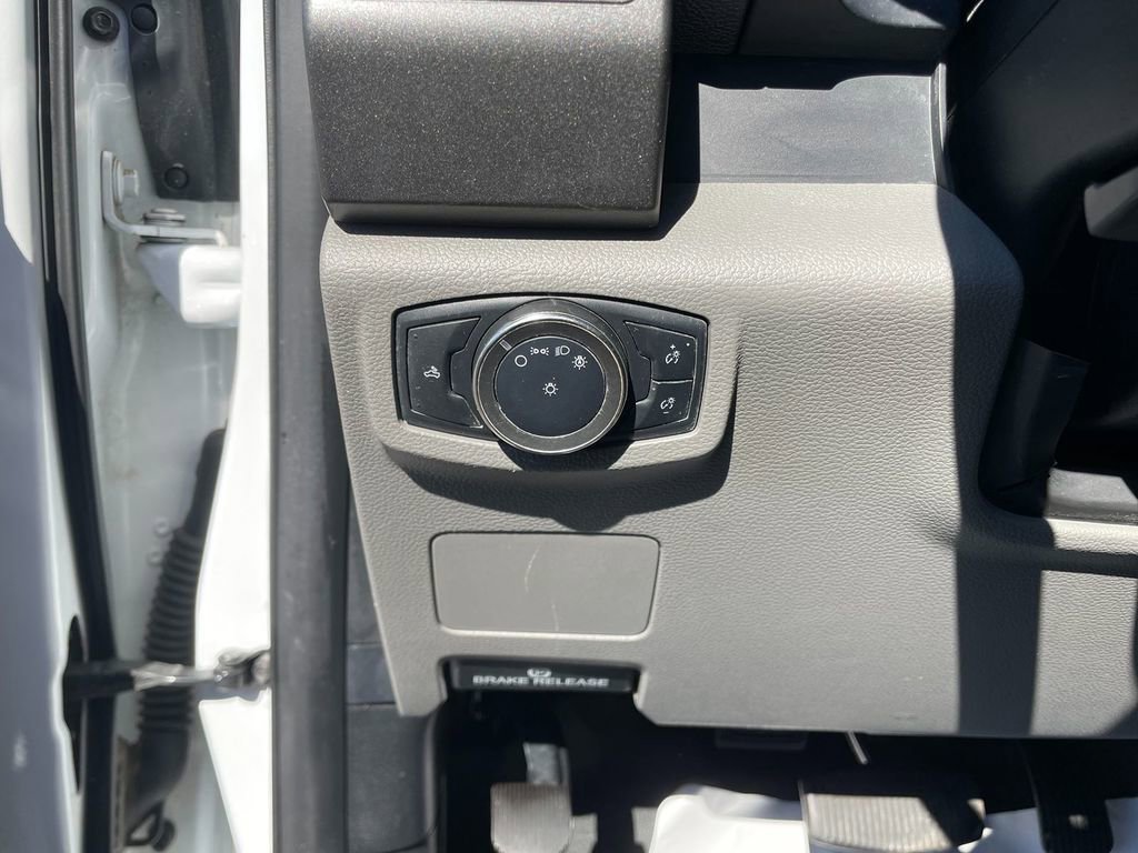 Used 2019 Ford F250 XL w/ Power Equipment Group image 14