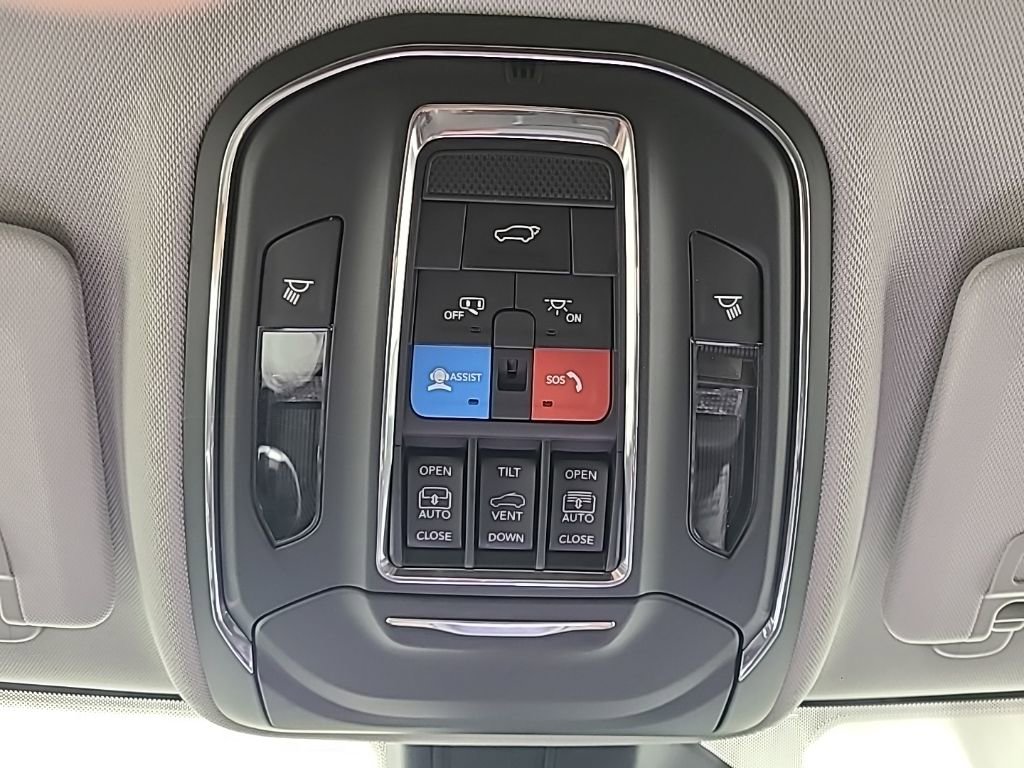 New 2023 Jeep Grand Cherokee 4WD 4xe image 26