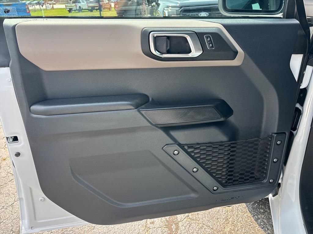 Used 2024 Ford Bronco Big Bend AWD/4WD image 24