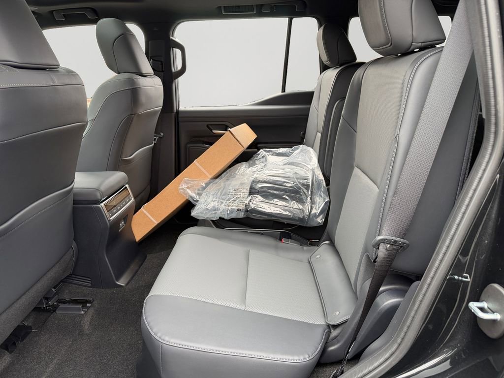 New 2026 Lexus GX 550 image 11