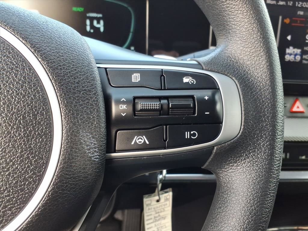 Used 2023 Kia Sportage LX image 25