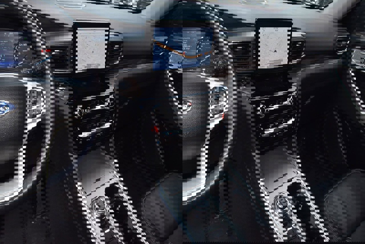 Certified 2023 Ford Explorer Limited image 28