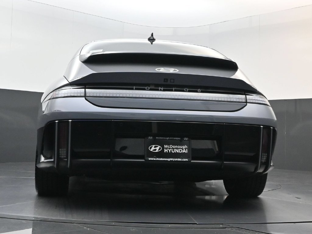 Certified 2023 Hyundai Ioniq 6 Limited RWD image 26