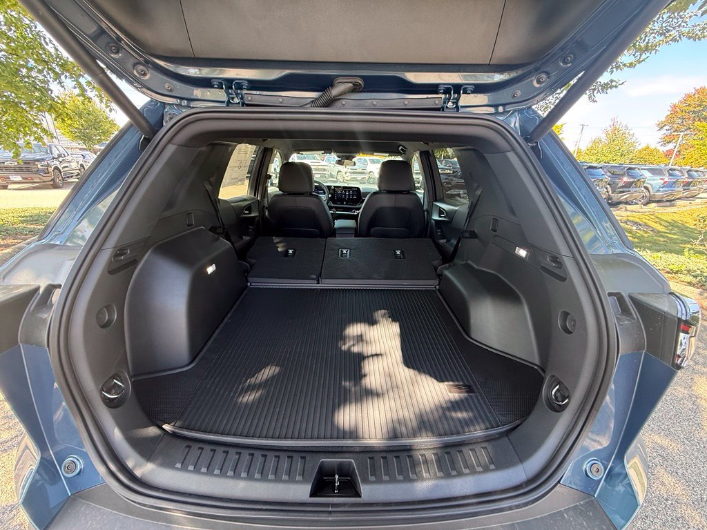 New 2027 Chevrolet Equinox RS w/ Convenience Package III AWD/4WD image 30