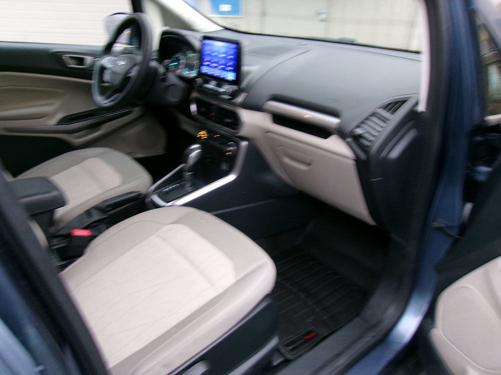 Used 2021 Ford EcoSport SE w/ SE Convenience Package AWD/4WD image 13