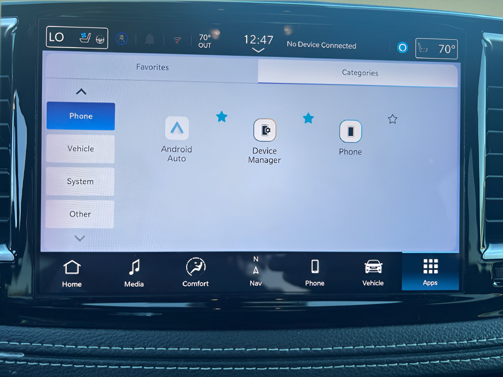 Used 2025 Chrysler Pacifica Limited FWD image 27