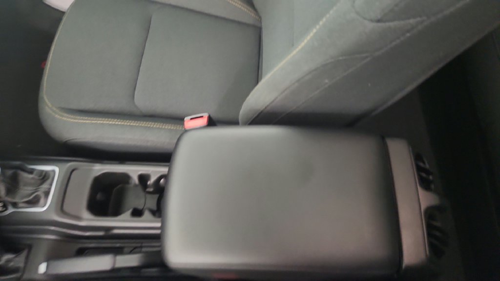 Used 2025 Jeep Gladiator Sport AWD/4WD image 40