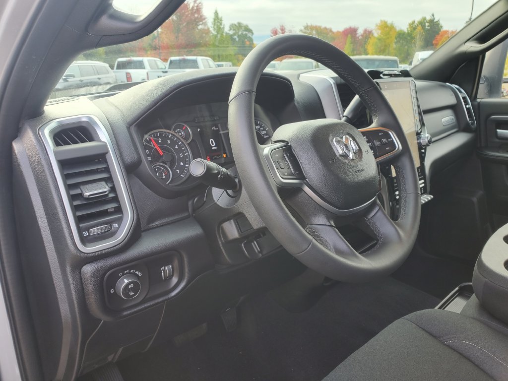 Used 2026 RAM 2500 Big Horn AWD/4WD image 18