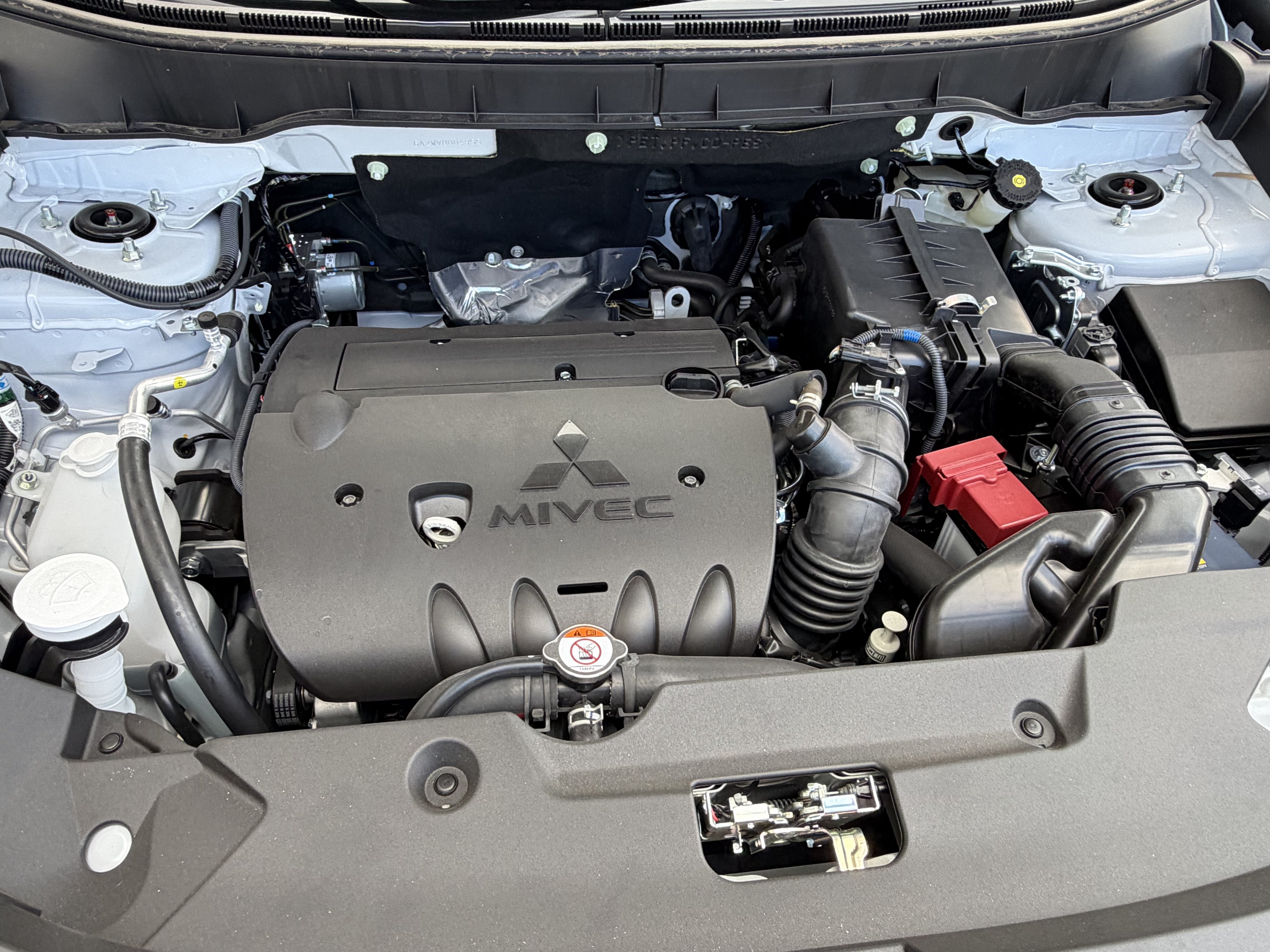 New 2027 Mitsubishi Outlander Sport ES FWD image 17