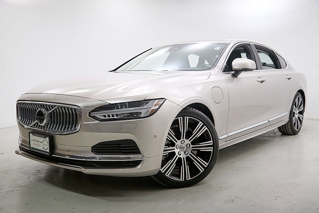 Certified 2024 Volvo S90 T8 Ultimate image 2