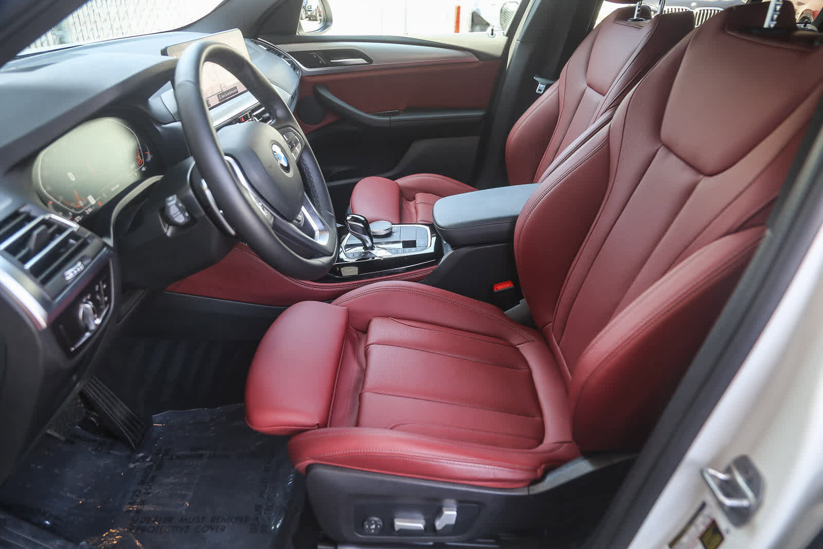 Certified 2023 BMW X4 xDrive30i w/ Premium Package image 14