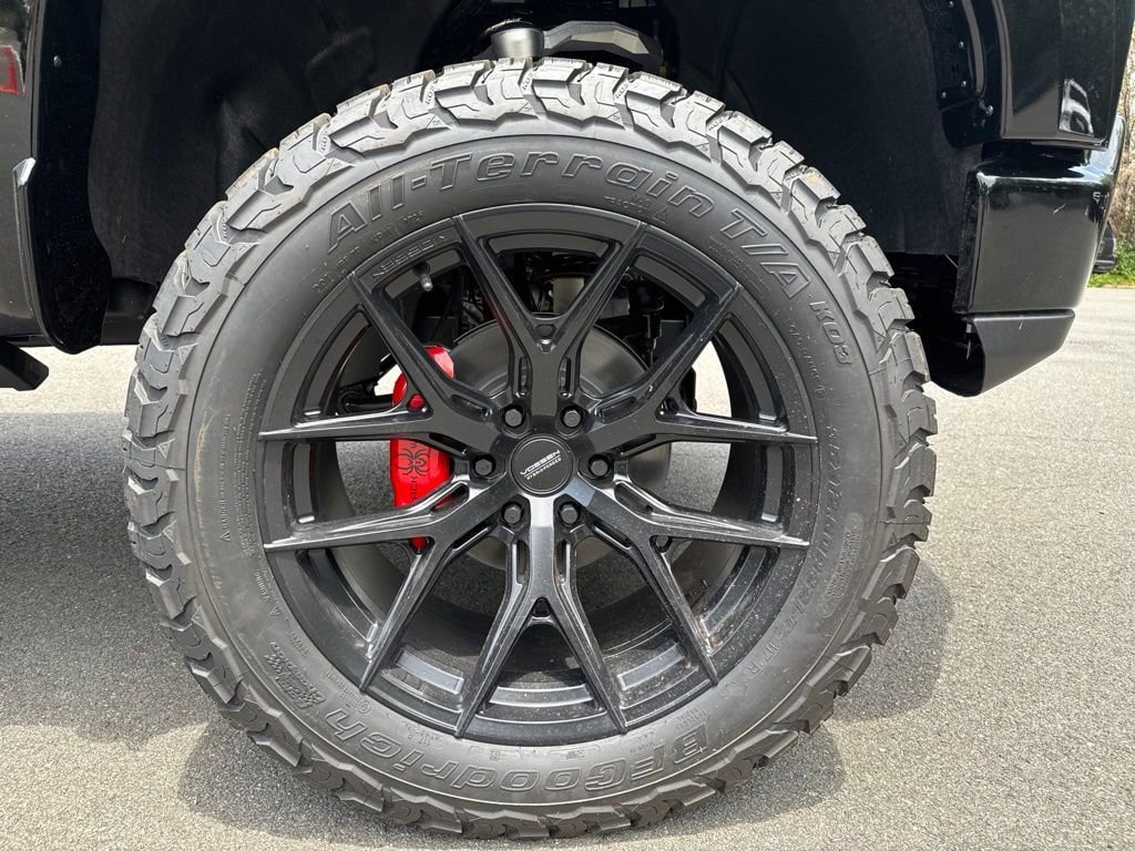 New 2026 GMC Sierra 1500 AT4 w/ AT4 Premium Package AWD/4WD image 9