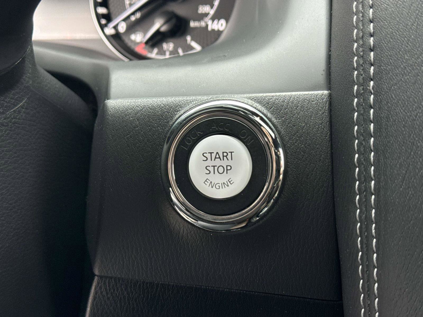 Used 2024 Nissan Armada Platinum w/ Captain's Chairs Package image 9