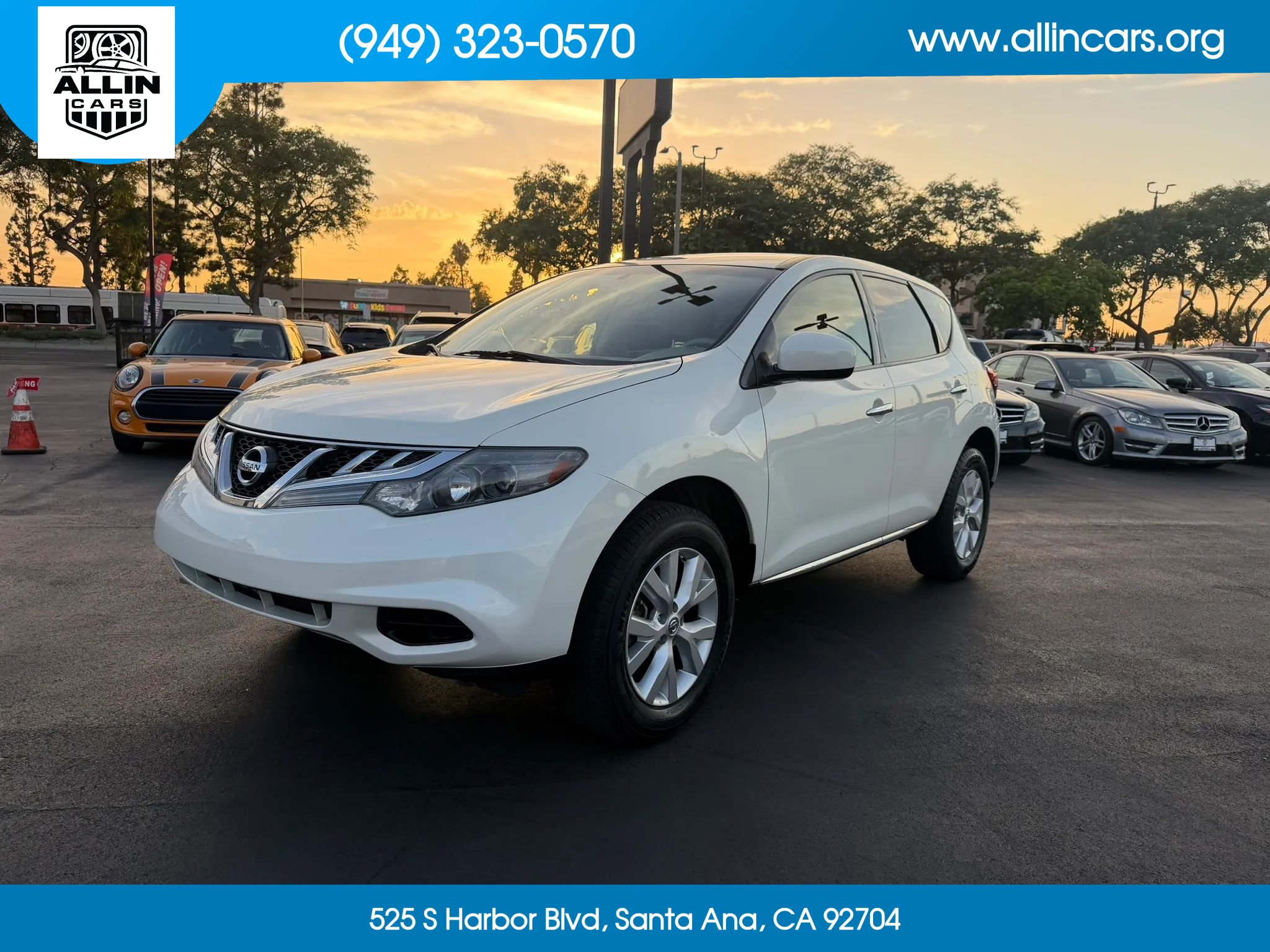 Used 2013 Nissan Murano S FWD image 1