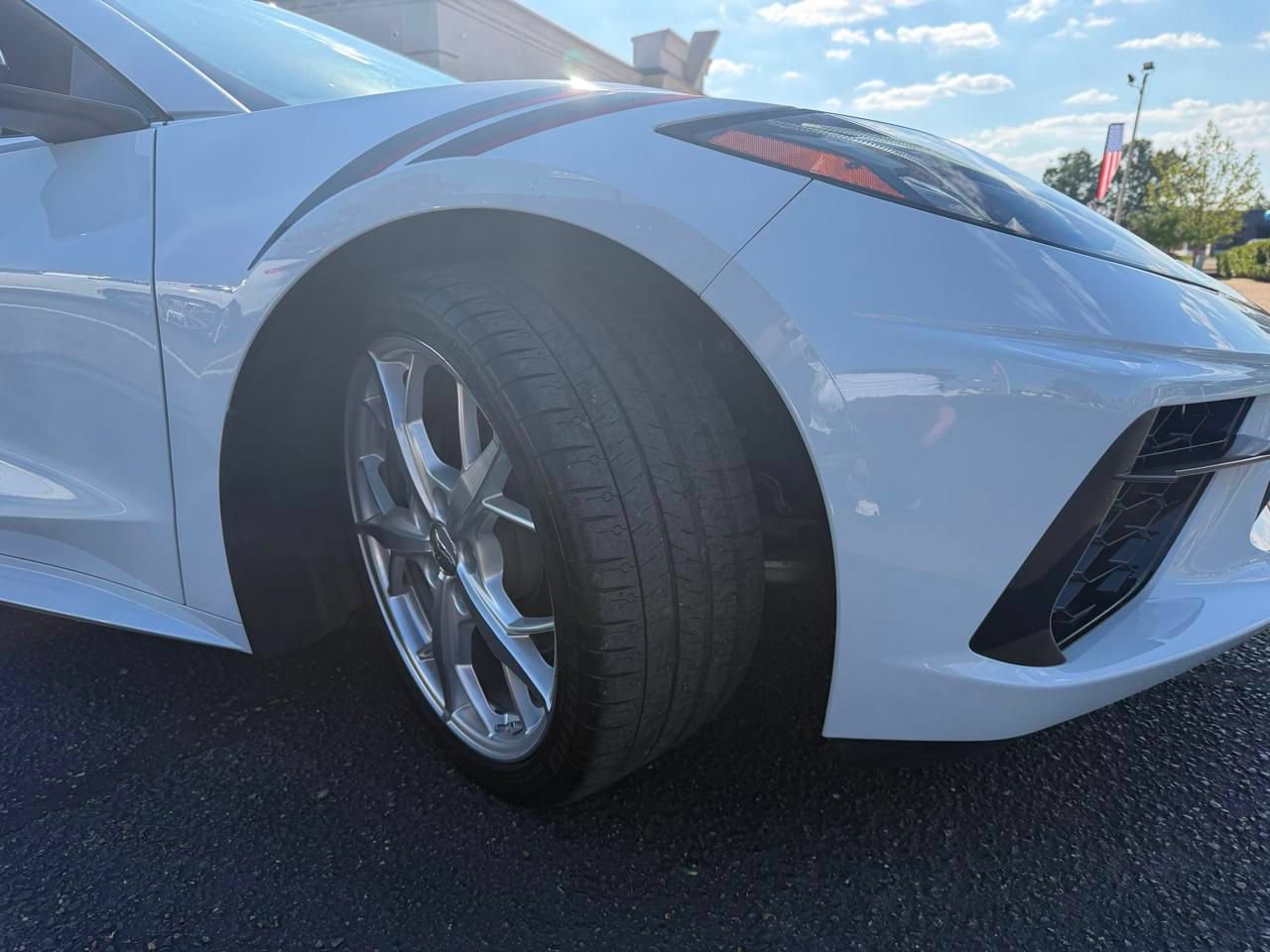 Used 2022 Chevrolet Corvette Stingray Coupe w/ Engine Appearance Package RWD image 25
