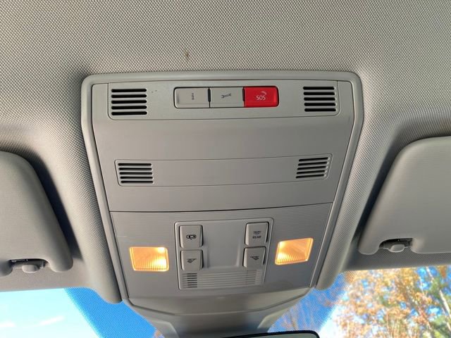 Used 2024 Volkswagen Jetta SE image 22