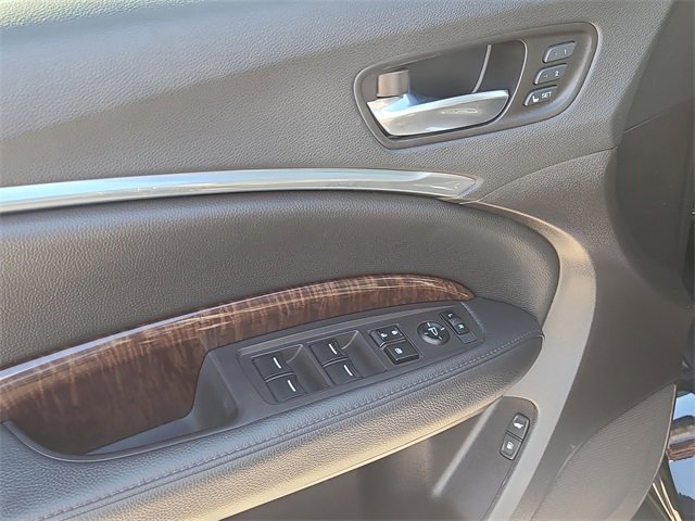 Used 2020 Acura MDX SH-AWD image 16