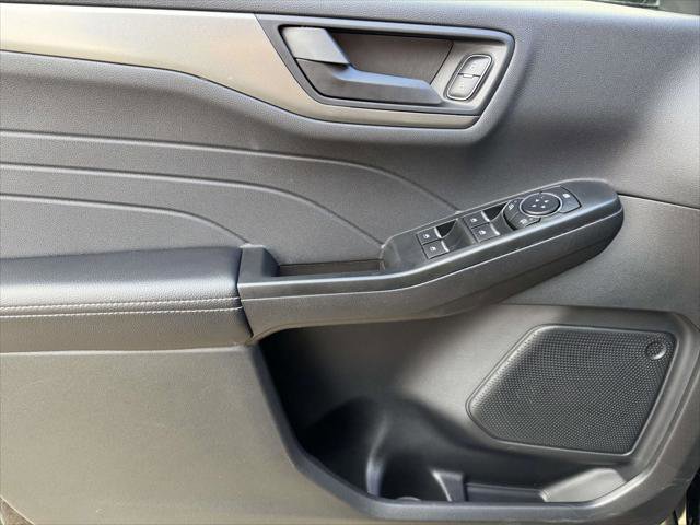 Used 2025 Ford Escape Active w/ Cold Weather Package image 14