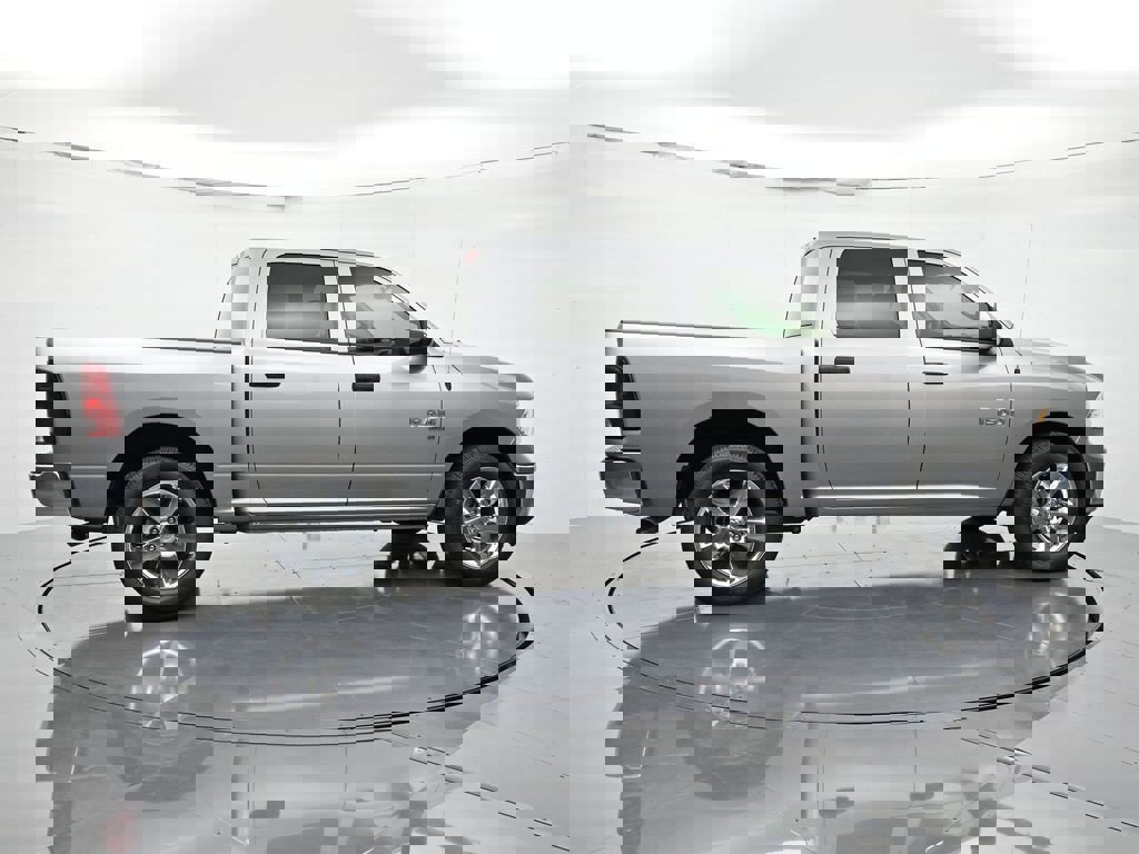 New 2024 RAM 1500 Tradesman w/ Tradesman SXT Package image 4