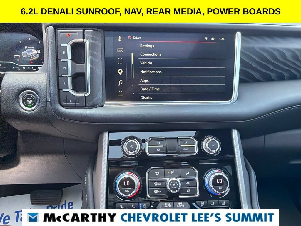 Used 2023 GMC Yukon XL Denali w/ Denali Reserve Package AWD/4WD image 8